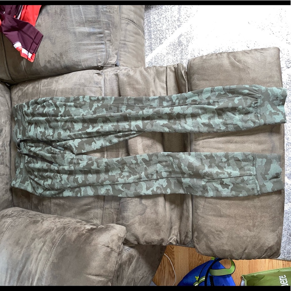 lululemon ready to rulu jogger 28 inch